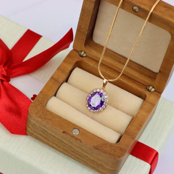 "Oval Purple Pendant with White Crystal Halo in Rose Gold Setting, XPPT1622 - Picture 7 of 12